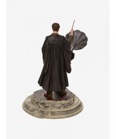 Harry Potter Professor Remus Lupin Figurine $39.56 Figurines
